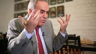 Русия обяви Каспаров и Ходорковски за 