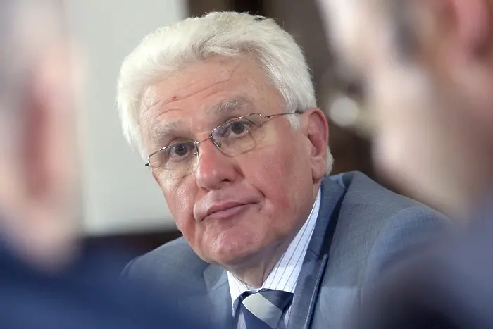Обвиниха Христо Бисеров в укриване на данъци