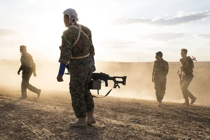 На фронтовата линия срещу Ислямска държава (СНИМКИ)