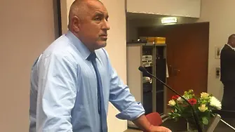 Борисов обеща на българите в чужбина отделен избирателен район