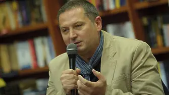Георги Господинов чете в нова литературна къща в София