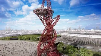Кулата на Аниш Капур в Лондон става гигантска пързалка