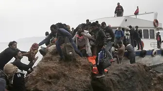 Жена и две деца се удавиха край остров Лесбос