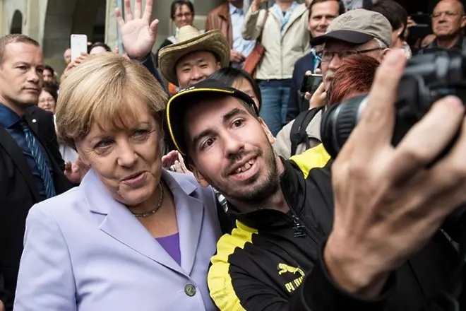 Меркел имала план за бежанците, но не го казва