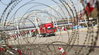 Австрия вдига първата ограда в Шенген