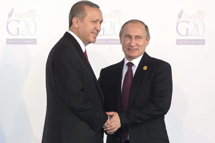 Заплаха от Турция е равна на зависимост от Русия