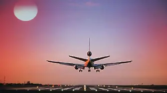 Белгия предлага на ЕС: ДДС за самолетните билети, акциз за керосина