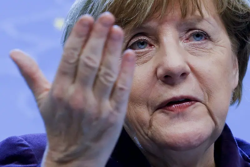 Меркел разреши разследване на комика, обидил Ердоган