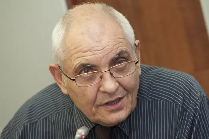 Димитър Димитров: Избирателните списъци по постоянен адрес са неадекватни