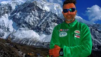 Боян Петров покори десетия връх в света