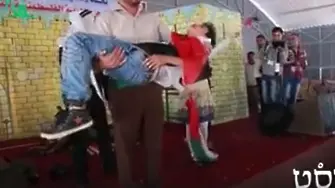 Вижте как си играят на клане в палестинска детска градина (ВИДЕО)