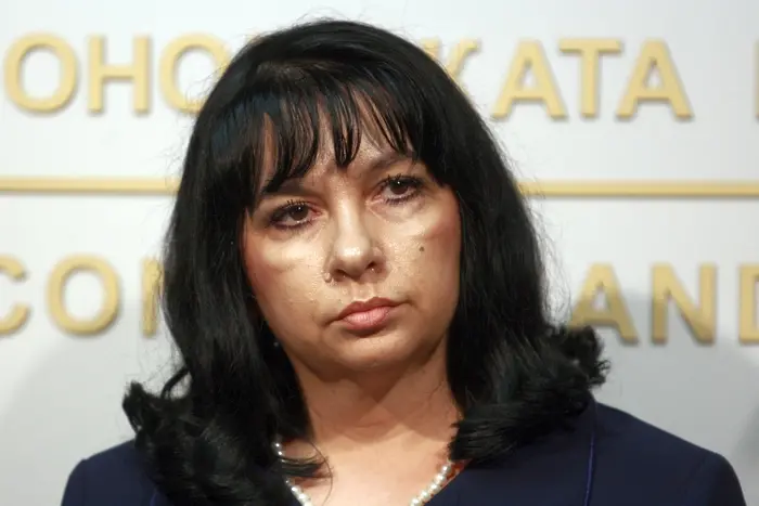 Теменужка Петкова: Осъдени сме за поръчаното оборудване, а не че сме спрели 