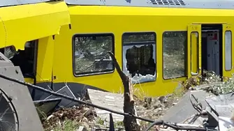 27 гинат при удар между влакове в Италия (СНИМКИ)