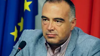 Кутев: Хората поискаха широка коалиция, а се номинират партийци