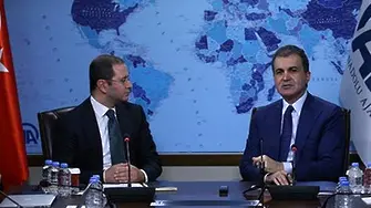 Турски министър обвини еврокомисар в 