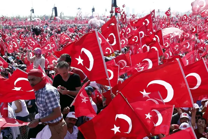 Нова порция арести в Турция - в университет
