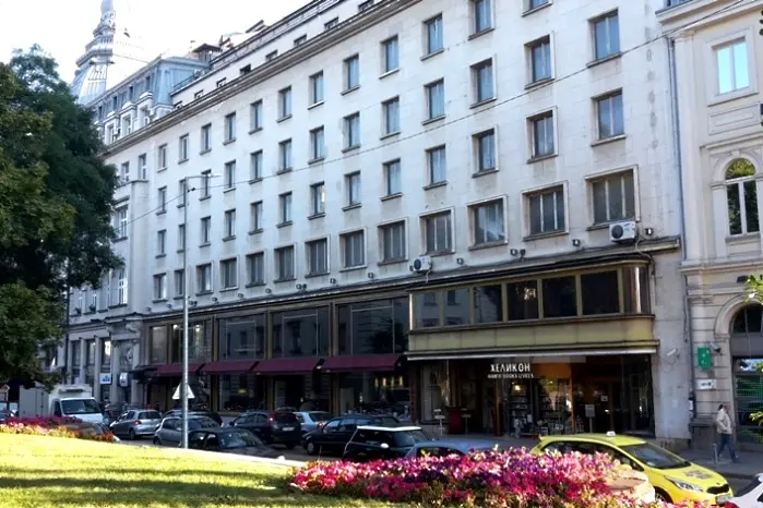 Дарина Павлова продаде „Гранд хотел България”