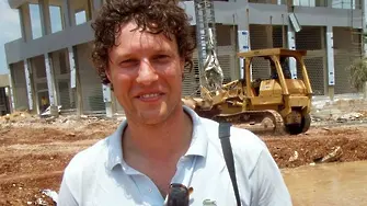 Холандски журналист застрелян в Либия