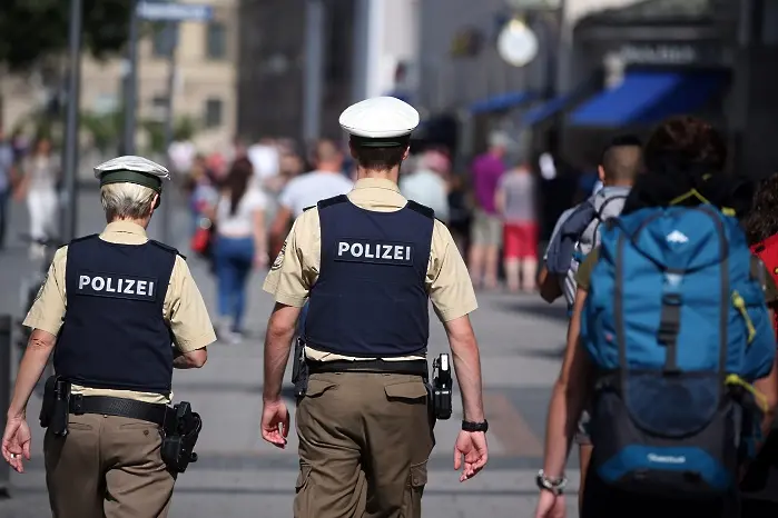 Полицията в Германия разби детски рожден ден