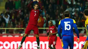 Роналдо - 4 гола и два червени картона