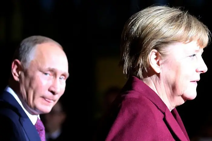 Путин може да сложи русофил за канцлер на Германия