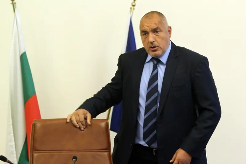 Борисов поиска депутатите да си отменят ваканцията заради Изборния кодекс