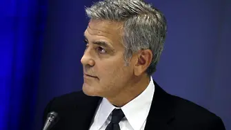 Съдът в Хага искал Джордж Клуни да шпионира Кадафи