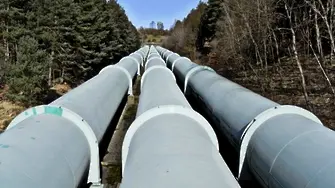 Газът от Азербайджан тръгна към България