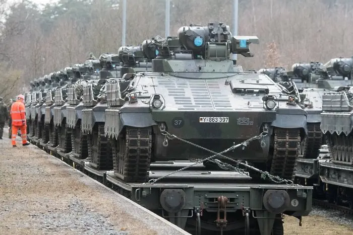 Немски танкове на границата с Русия