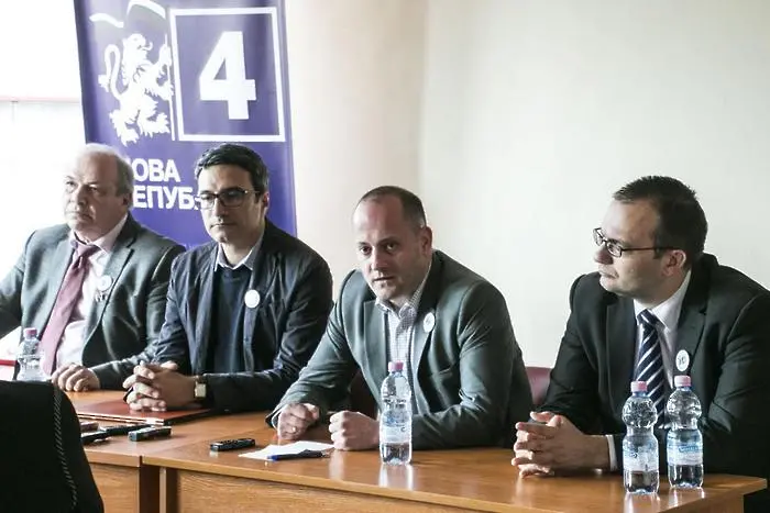 Радан Кънев: Реформаторски блок е крадено име със съучастието на Местан