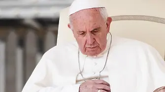 Папа Франциск призова за спиране на огъня по Велкиден