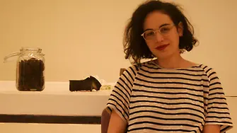 Израелска студентка създаде изложба с крадени артефакти от Аушвиц