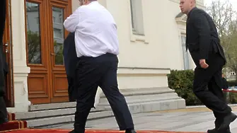 Официално от парламента: Депутатът Пеевски е работил ЕДИН ден. За две години
