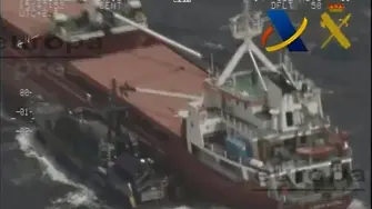 Хванаха двама български моряци на кораб с 18 тона хашиш (ВИДЕО)