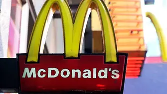 „Макдоналдс“ спира употребата на антибиотици в пилешкото