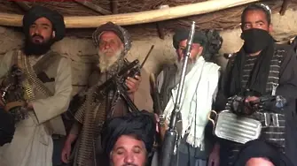 Въоръжава ли Русия талибаните?