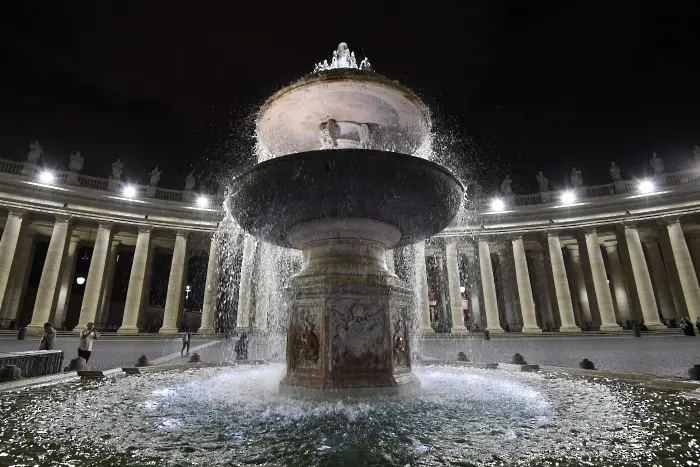 Жегата пресуши фонтаните във Ватикана