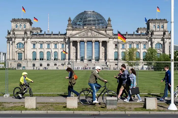 Германия обмисля да зачеркне думата „раса“ от конституцията