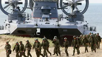 Военното учение в Беларус - ще си тръгне ли Путин изобщо?