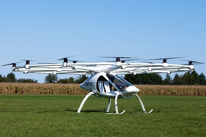 Дубай тества първи безпилотни таксита дронове