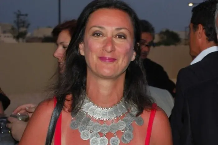 Синовете на убитата в Малта журналистка поискаха оставката на премиера 