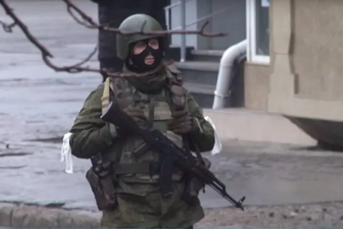 Руските сепаратисти в Луганск се сбориха помежду си за властта