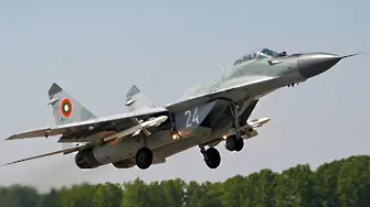 И украинската армия твърди, че България й дава бойни самолети