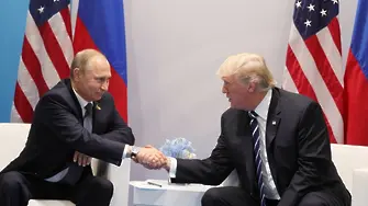 Кремъл: Путин и Тръмп се срещат утре във Виетнам