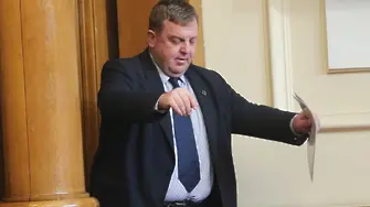 Каракачанов: Горанов е един от най-добрите министри