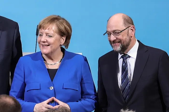 След родилни мъки Германия пое към широка коалиция