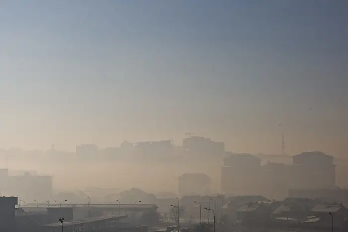 Тази сутрин в София: 3 пъти по-мръсен въздух от нормата