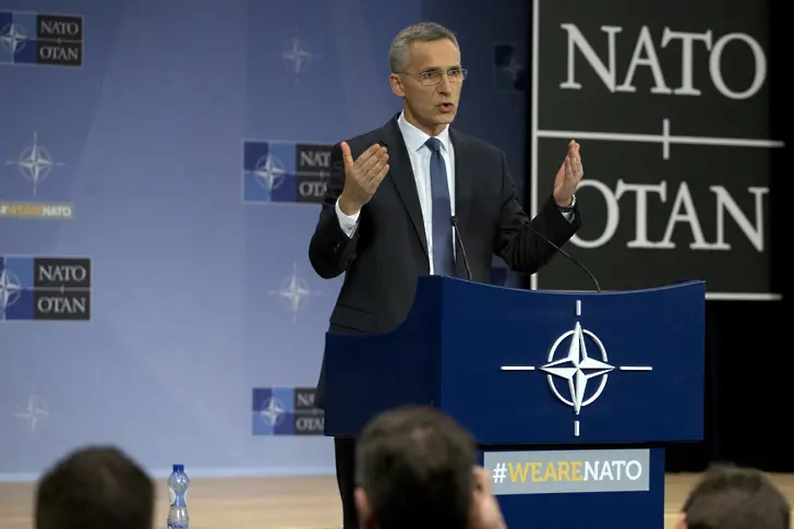 И НАТО гони руски дипломати