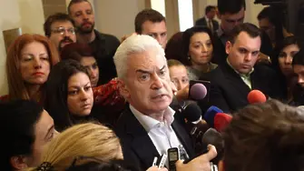 Антикорупционната комисия тихо помилва Волен Сидеров