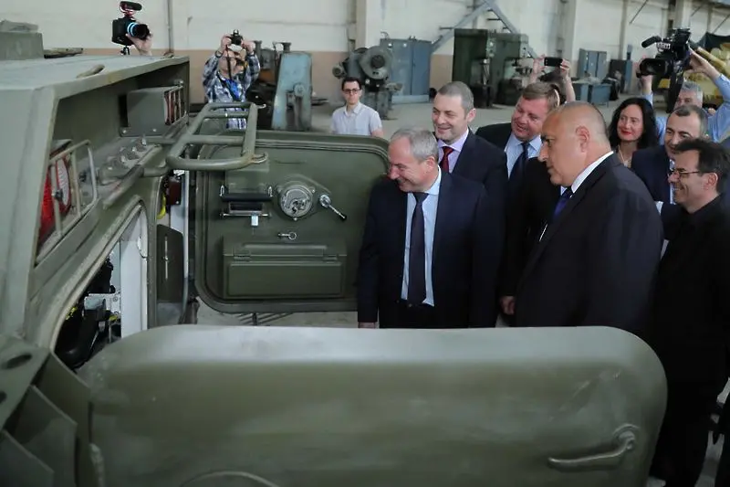 Борисов не иска да харчим 2% от БВП за отбрана, а по разчети за приоритети